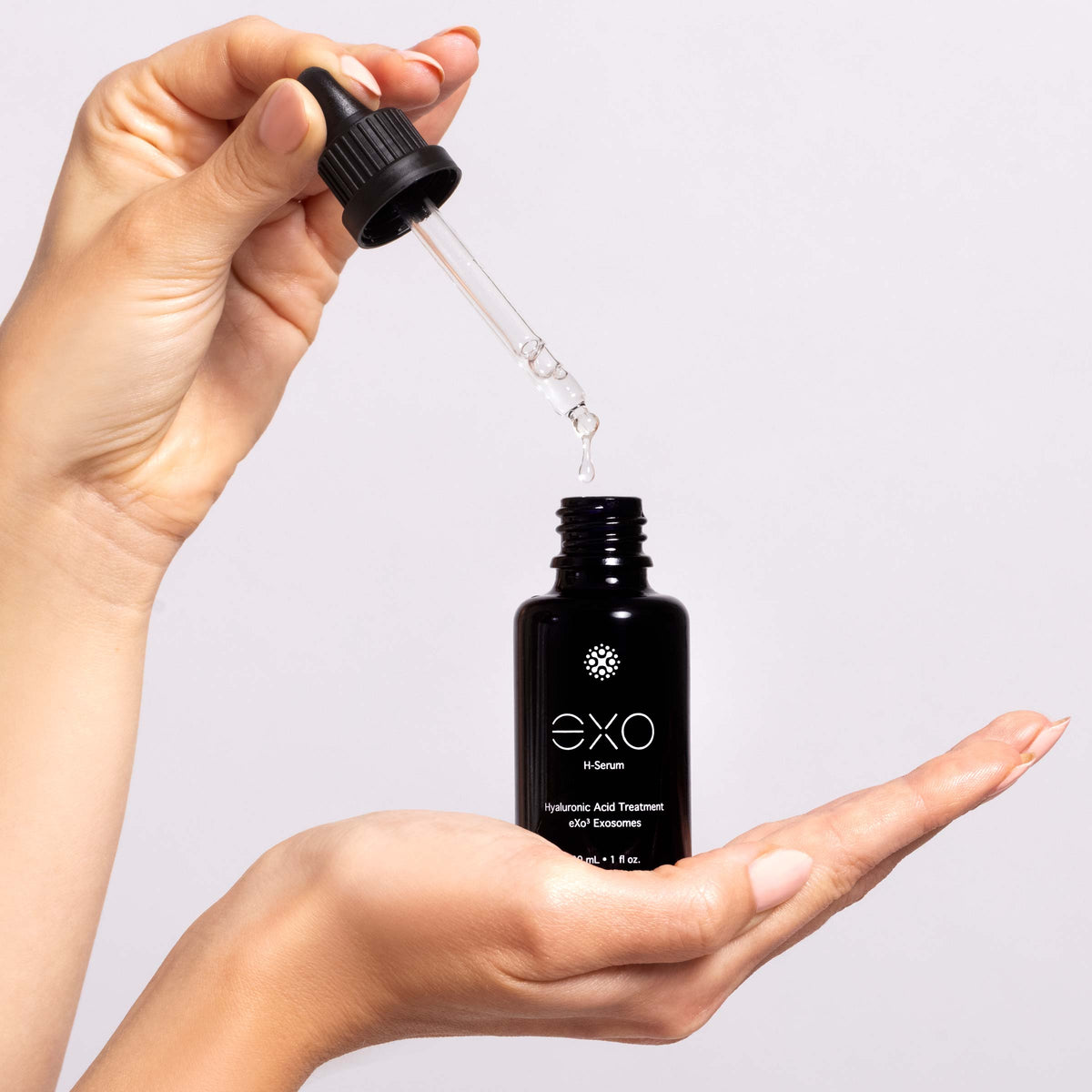 exo-h-serum-hands.jpg__PID:4c1912d0-6225-4ffa-8cde-26f8a1307e72
